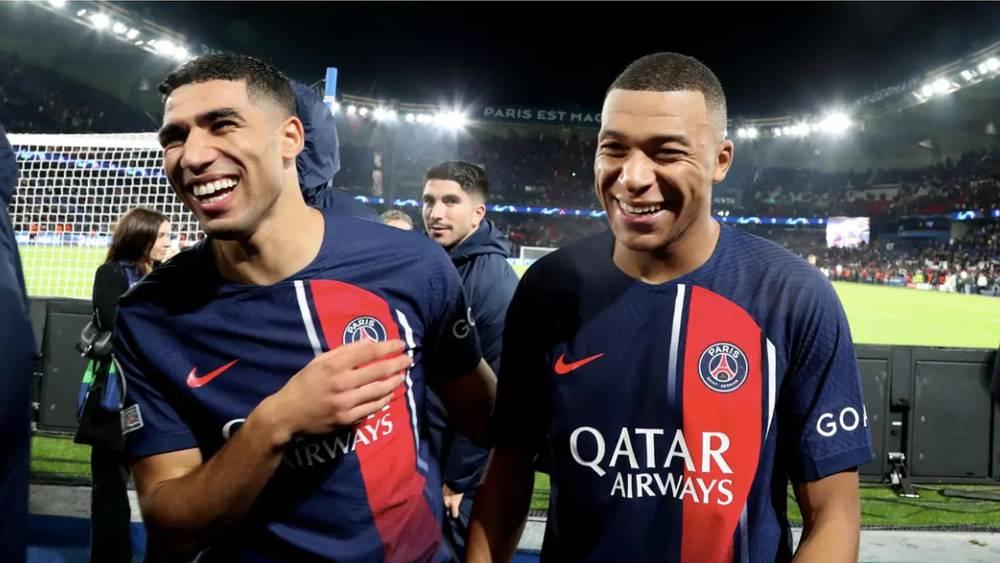 حكيمي: "هناك علاقة حقيقية بيني وبين مبابي.. لقد قدم لي يد المساعدة عندما كنت في حاجة إليها وأنا ممتن له"