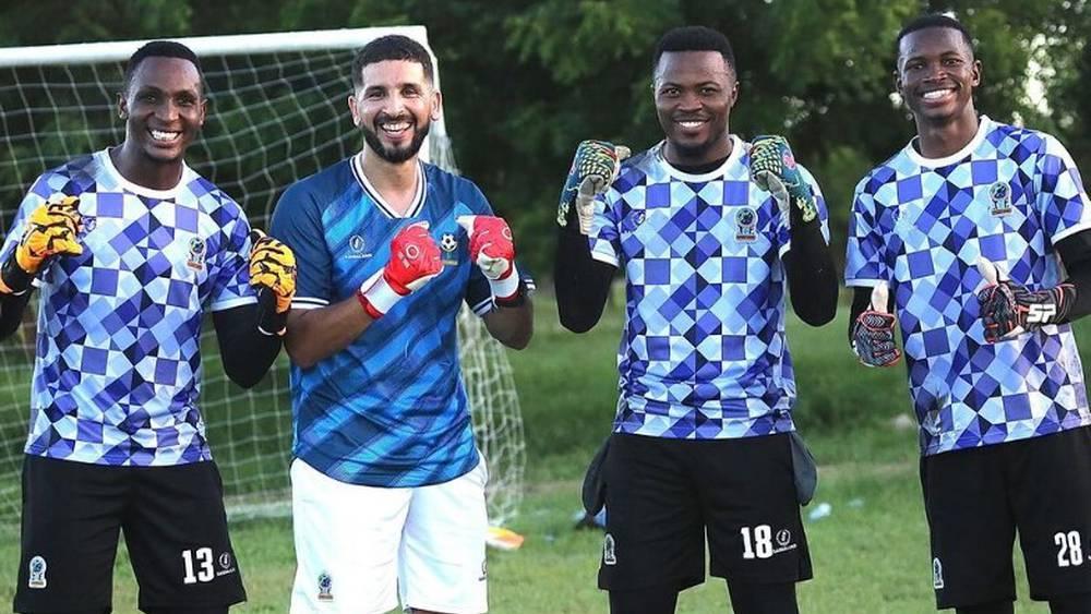 مدرب حراس تنزانيا لـ"البطولة": "حكيمي وزياش وعدلي مفاتيح لعب المغرب وشخصيا أراه المرشح الأبرز لبلوغ المونديال في مجموعتنا"