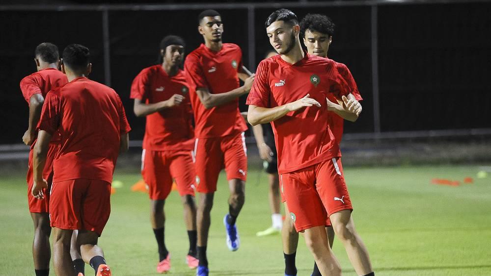 باستثناء الحناش "المصاب".. المنتخب المغربي تحت 17 سنة يواصل تداريبه استعدادا لمواجهة مالي بصفوف مكتملة