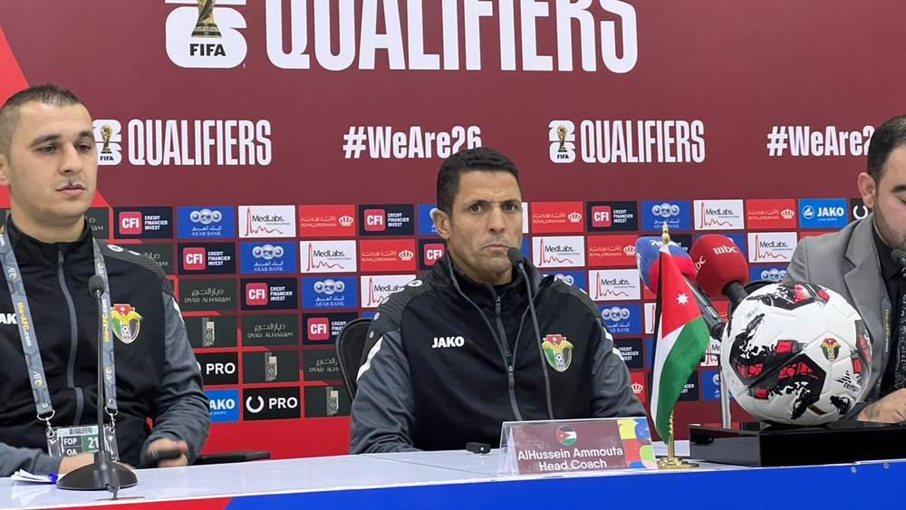 نائب رئيس الاتحاد الأردني: "لم نُناقش احتمالية إقالة عموتة من تدريب منتخبنا الوطني ونحن ملتزمون ببنود العقد"
