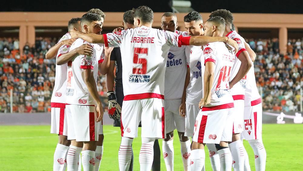 البطولة الاحترافية/ عادل رمزي يستدعي 23 لاعبا لمواجهة "الكلاسيكو" أمام الجيش الملكي