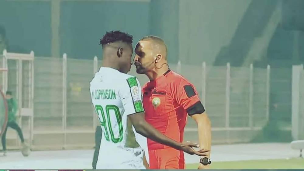 رسميا/ إيقاف محمد جونسون لاعب يوسفية برشيد 4 مباريات