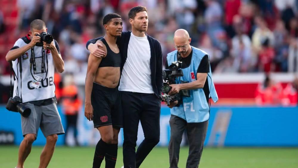 عدلي متحدثا عن مدربه ألونسو: "جميعنا نكن له احتراما كبيرا كنجم سابق ومدرب ناجح حاليا"