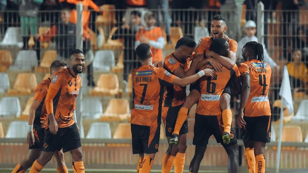 كأس الكونفدرالية/ نهضة بركان يقترب من بلوغ دور الـ16 بعد فوزه على ديابل نوار الكونغولي (2-0)