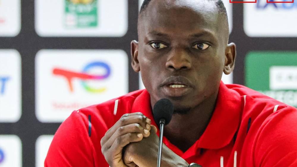 حسين (لاعب سيمبا): "ما حدث في مباراة الذهاب أمام الوداد قد انتهى.. سنغير خطتنا التكتيكية وسنعمل على تحقيق الفوز"