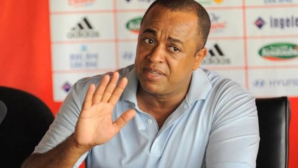 منخرطو الوداد للناصيري: "نعي أن ما يمنعك من عقد الجموع العامة منذ 2019 هو تكميم الأفواه وندعوك لإجرائها كاملة بشكل عاجل"