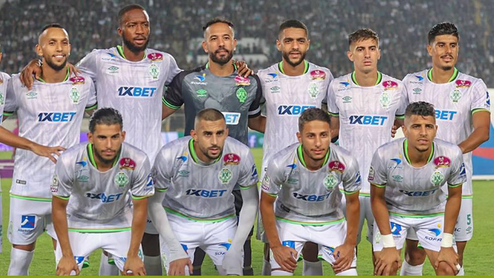 قائمة الرجاء لمباراة نهضة بركان.. عودة بوزوق وغياب العراصي ودومينغو للإصابة وأهولو لاختيارات تقنية