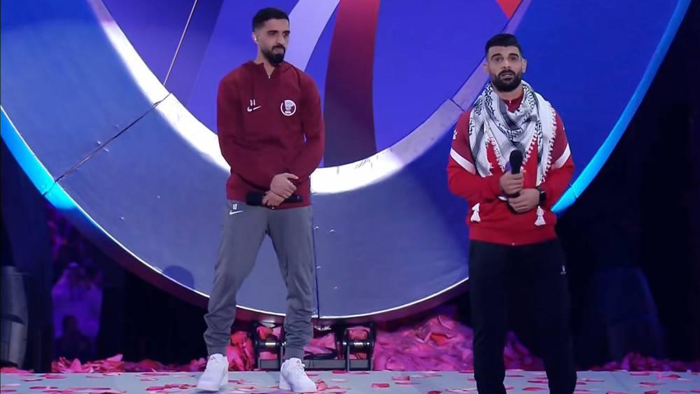 عميد المنتخب القطري يتنازل عن أداء القسم في حفل افتتاح كأس آسيا لقائد منتخب فلسطين