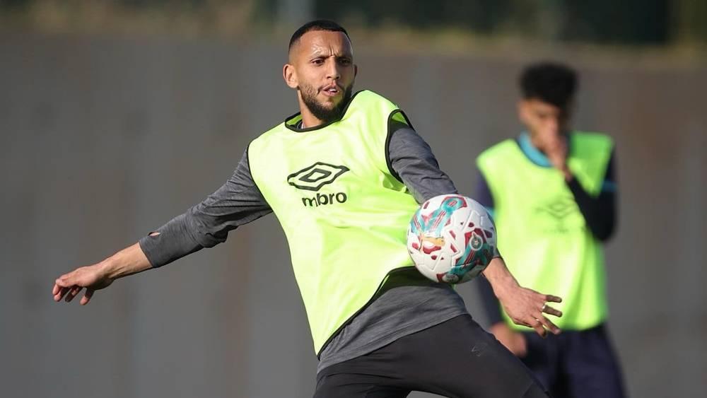 الرجاء يستأنف تداريبه بأكاديمية النادي قبل السفر إلى الإمارات الجمعة القادم