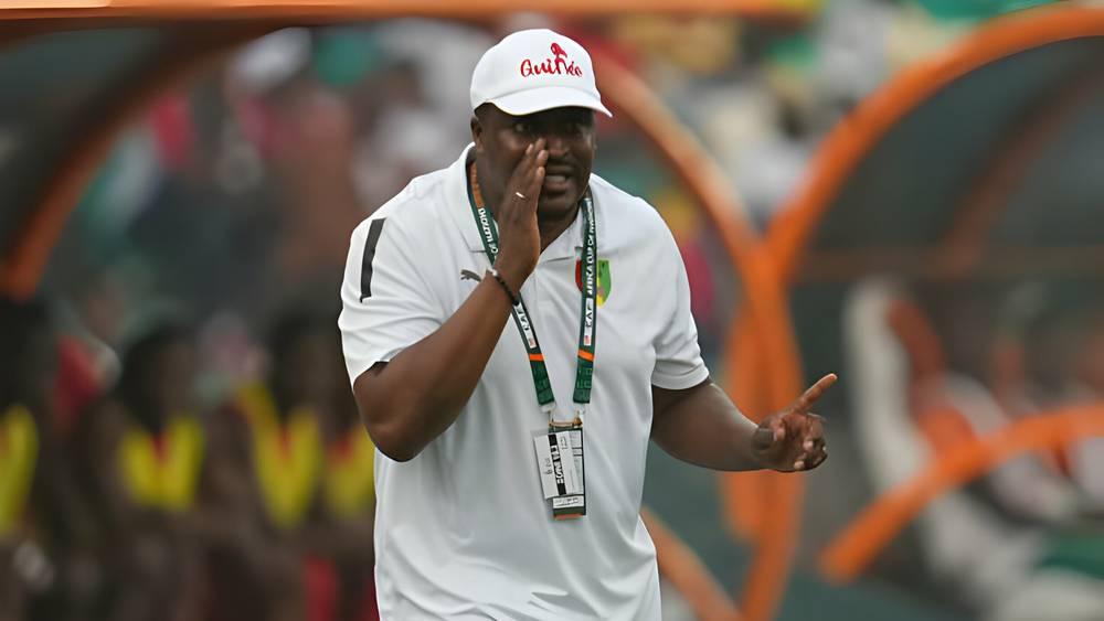 مدرب غينيا بعد بلوغ ربع نهائي "الكان": "إنها نتيجة عامين من العمل.. خاطرت باللعب بمهاجمين ولكنها مغامرة آتت أكلها"