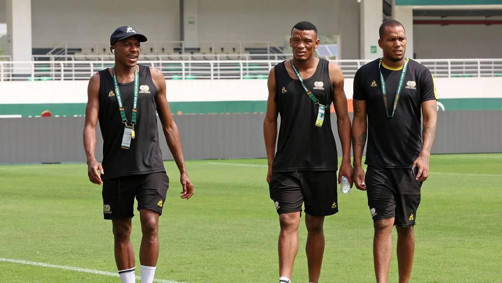 لاعبو جنوب أفريقيا يزورون ملعب "لوران بوكو" قبل مواجهة المغرب في ثمن نهائي "الكان"