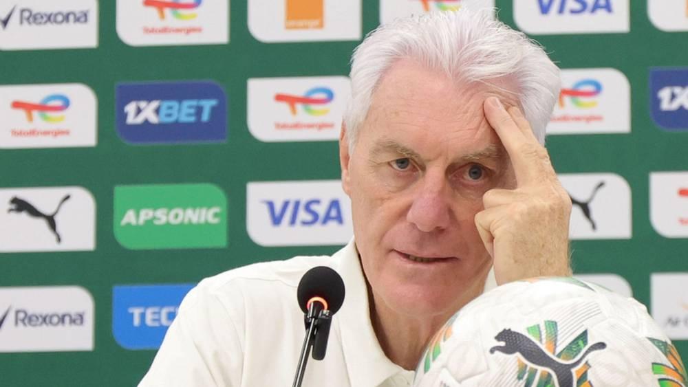 بروس (مدرب جنوب أفريقيا): "إذا حققنا الفوز غدا على المغرب فيمكننا آنذاك الوصول إلى النهائي"