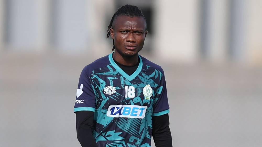 إدارة الرجاء تنتظر توصلها بترخيص من العصبة الاحترافية لتأهيل الإيفواري هيرفي