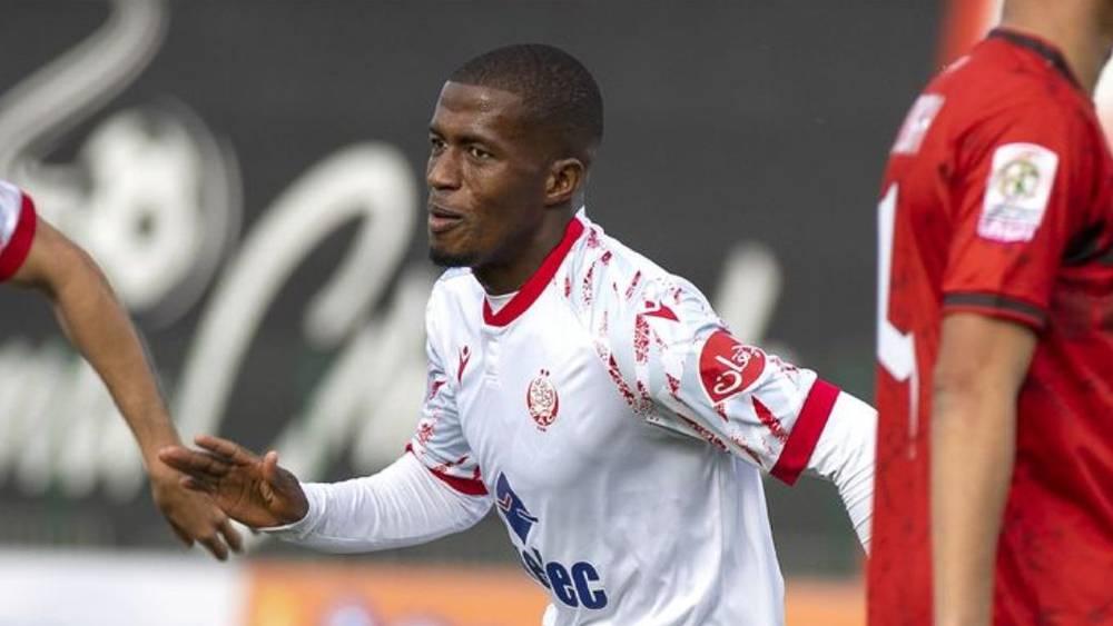 جماهير الوداد تختار الموريتاني سيدي عمر نجماً لمباراة شباب المحمدية