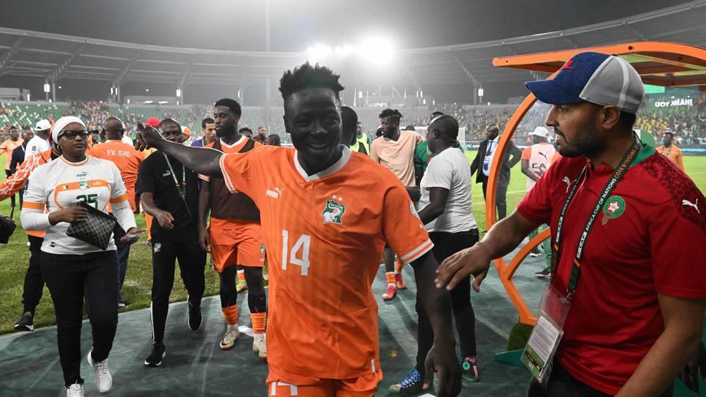 عمر دياكيتي (لاعب المنتخب الإيفواري): "حملت الراية المغربية في نهائي 'الكان' ولا أكفُّ عن شكُر عبد الحميد وريتشاردسون"