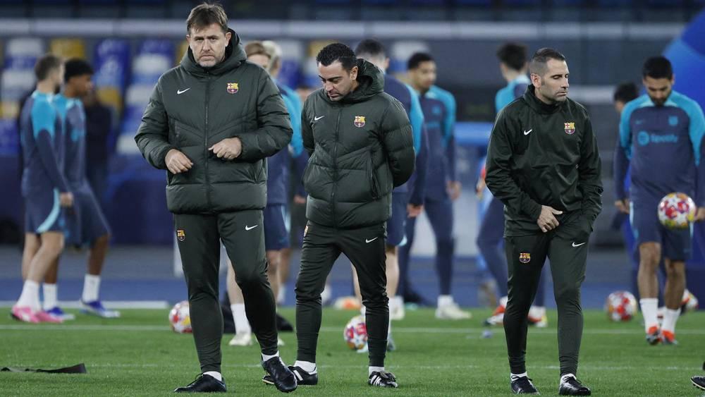 تشافي يطلب "تفتيش" هواتف طاقمه للتعرف على "الجاسوس" الذي يسرب الأخبار للصحافة!