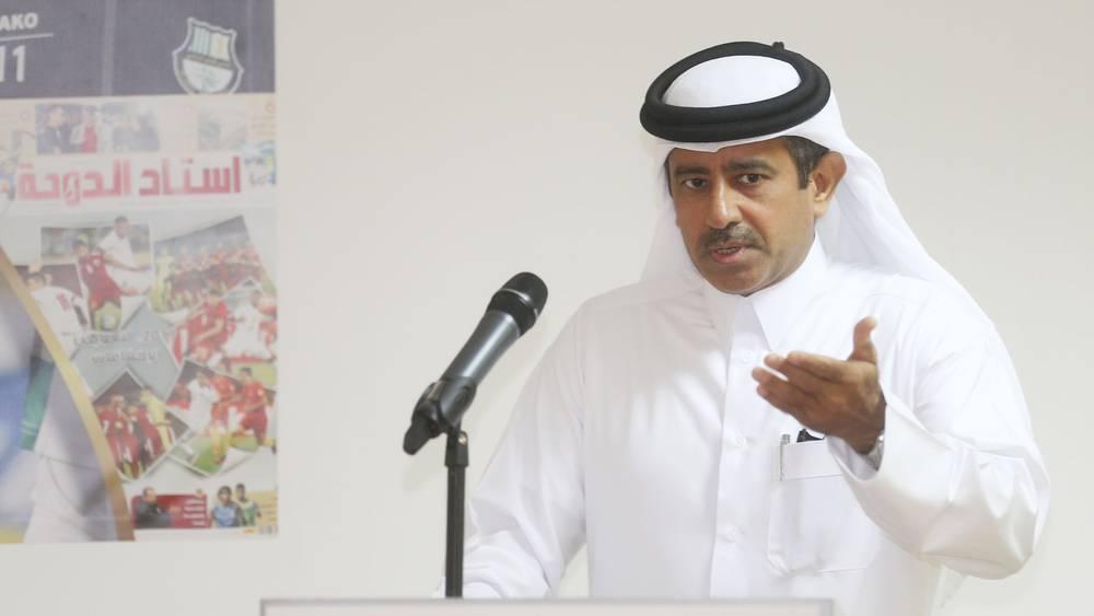الخليفي (ناقد رياضي قطري): "لماذا لا يتم التسويق للدوري القطري؟ المباريات يحضرها 20 مشجعا في المدرجات"