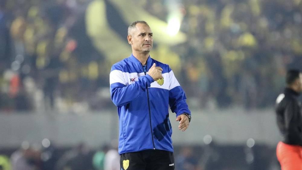 الماص يستقر على التونسي بنسلطان لقيادة الفريق خلفا للسكتيوي