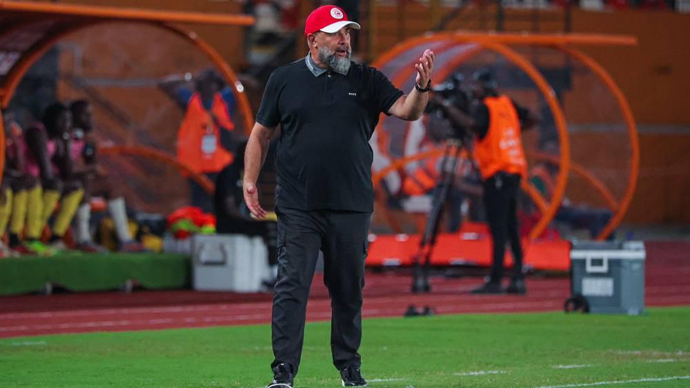 بنشيخة (مدرب سيمبا): "نحن والوداد وجوانينغ لدينا نفس الفرصة للتأهل لكن الفرق هو أننا لن نكون بحاجة لانتظار أي أحد إذا فزنا"