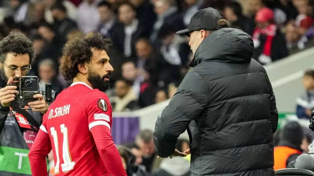كلوب يؤكد أن محمد صلاح سيواصل الغياب عن الملاعب بسبب الإصابة