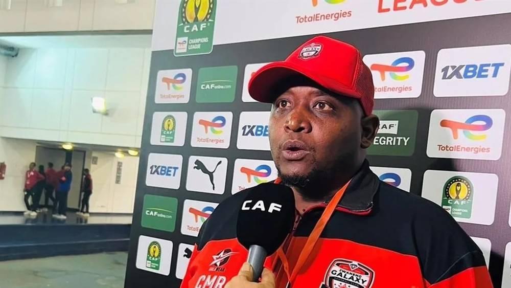 مدرب جوانينغ يتهم سيمبا بـ"تسميم لاعبيه" وسرقة بعض ممتلكات الفريق والنادي يطالب "الكاف" بفتح تحقيق في الحادث