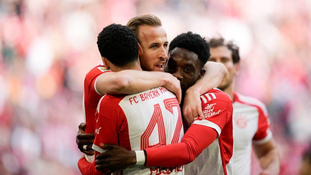 بايرن ميونخ يكتسح ماينز بثمانية أهداف في الدوري الألماني