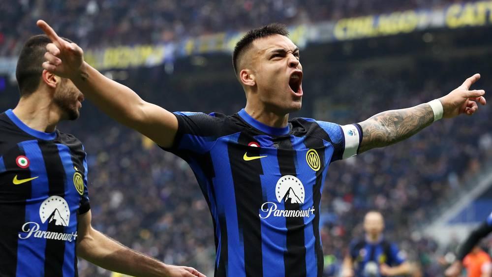 مارتينيز (مهاجم الإنتر): "مواجهة برشلونة ستكون بمثابة معركة حقيقية"