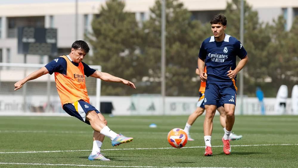 براهيم دياز يعود لتدريبات ريال مدريد ويوسف لخديم حضوره رفقة الفريق الأول