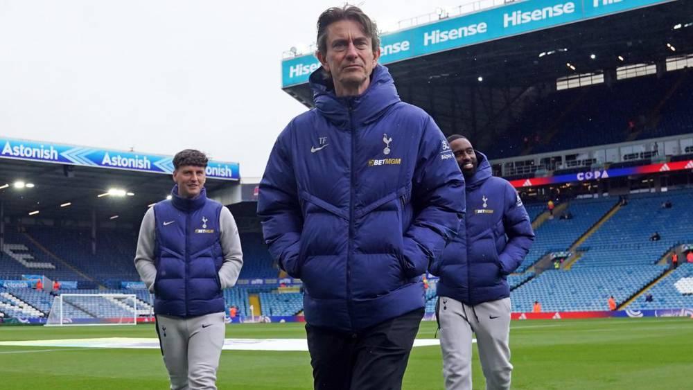 إصابة إيزاك تثير جدلاً بين مدربي ليفربول وتوتنهام