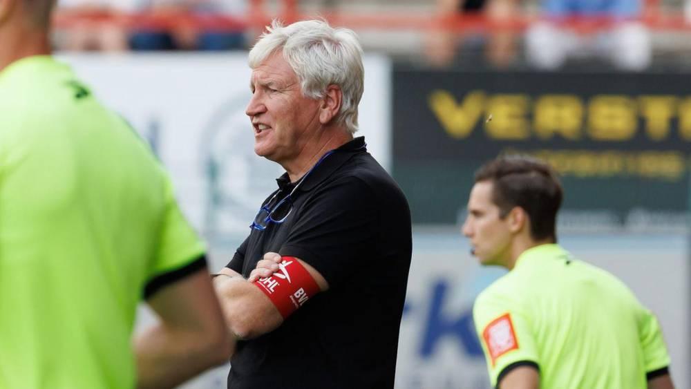 Cameroonian Football Faces Bizarre Coaching Crisis