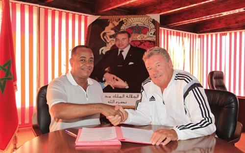 توشاك يرفض عروضا مغرية من أجل الوداد