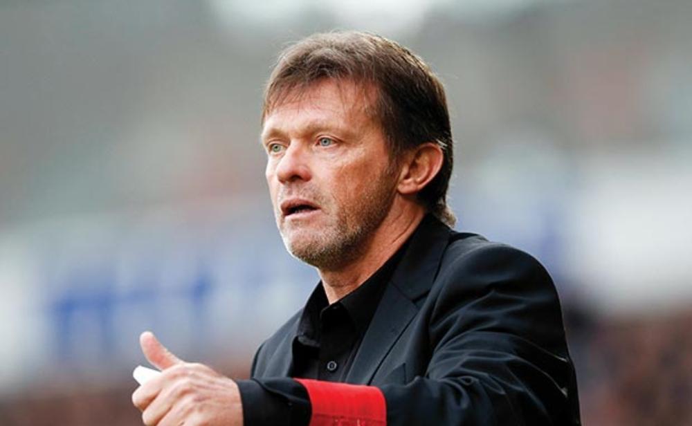 تأجيل مفاجيء لرحلة "فرانكي" إلى القاهرة