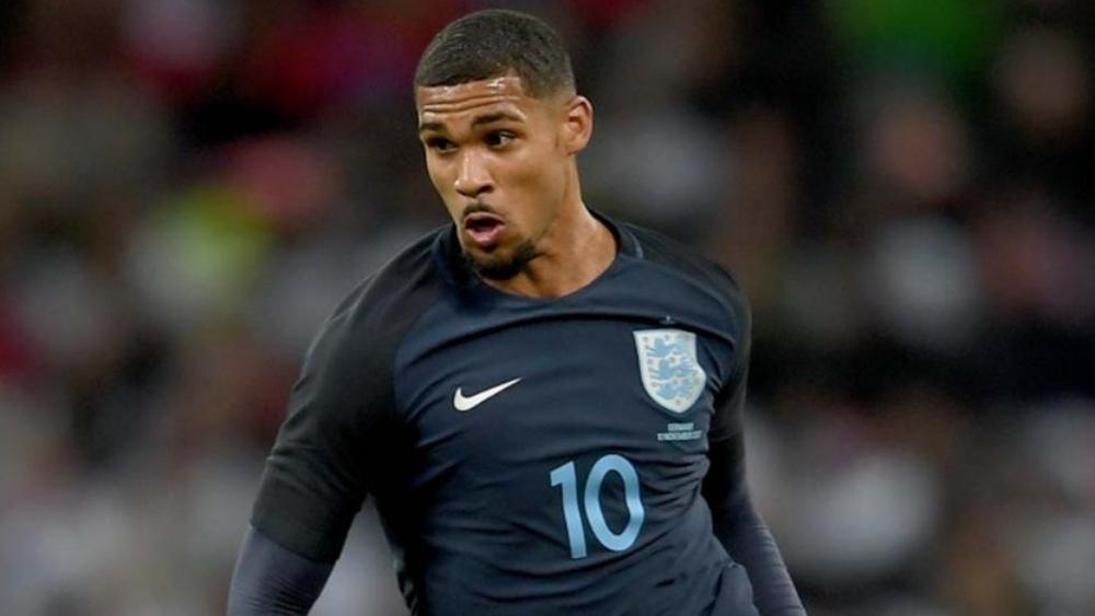 لاعب إنجلترا غير قلق من العنصرية في المونديال