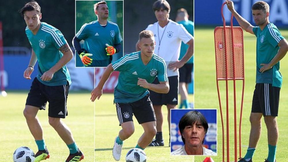 ألمانيا تبدأ رحلة الدفاع عن لقبها بمواجهة المكسيك