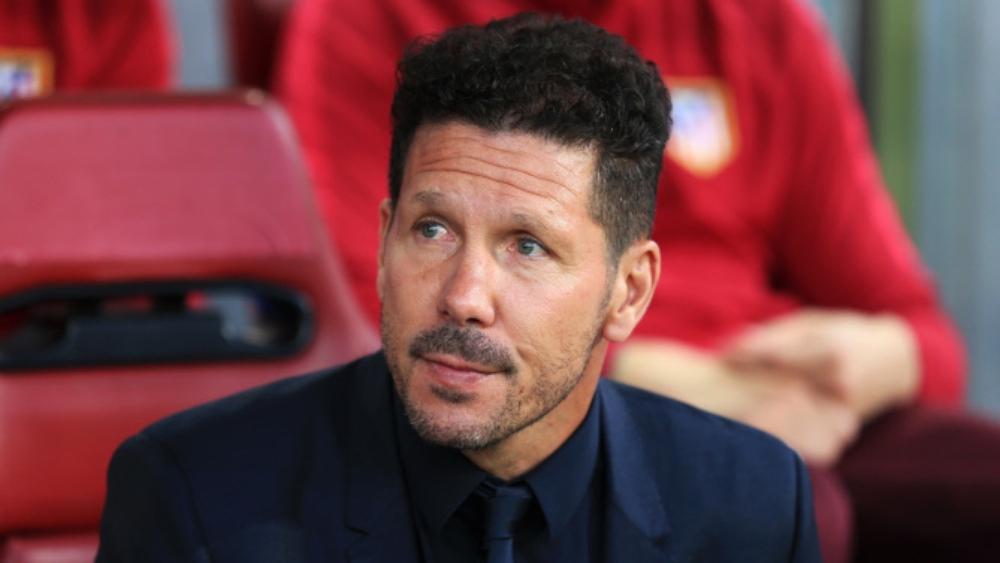 سيميوني ينقلب على ميسي ويُفضِّل كريستيانو