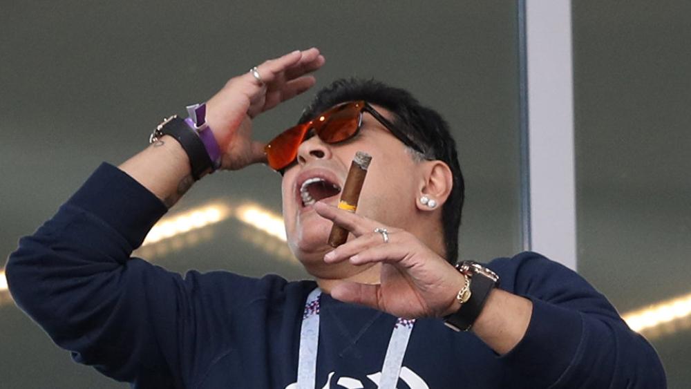 مارادونا يطلب لقاء لاعبي "التانجو" قبل مواجهة نيجيريا