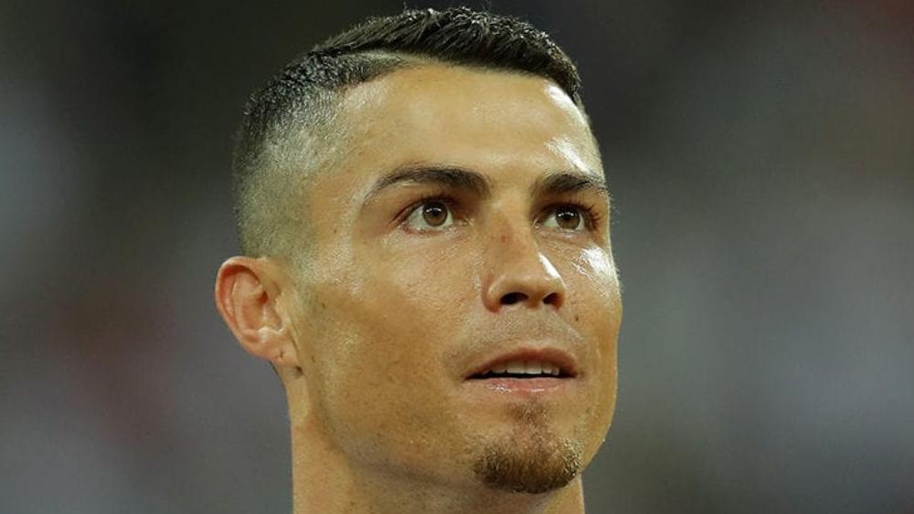 رونالدو يتصل بأنشيلوتي للاستفسار عن إيطاليا