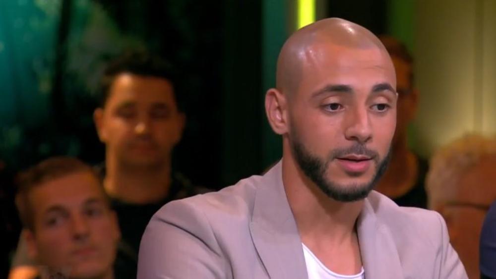 أمرابط صدَّ فياريال من أجل "الكَانْ" .. ومُستقبَلُهُ "رَهين" واتفورد