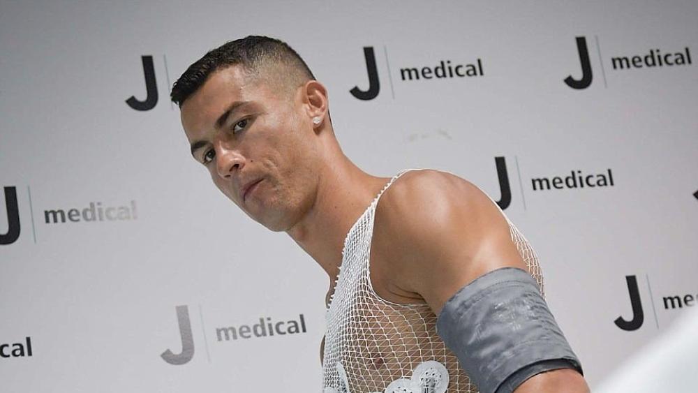 نتائج الفحص لكريستيانو مع يوفنتوس تصدم الجميع!