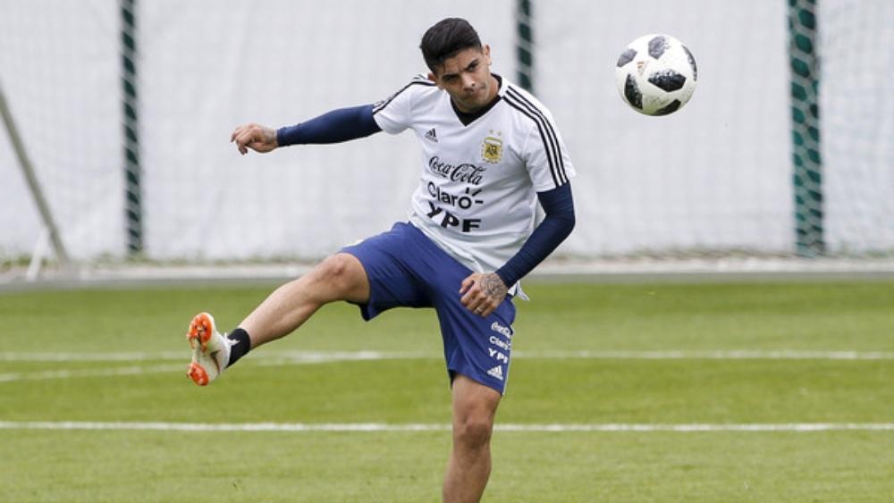 برشلونة يستهدف متوسط ميدان آخر بعد فيدال