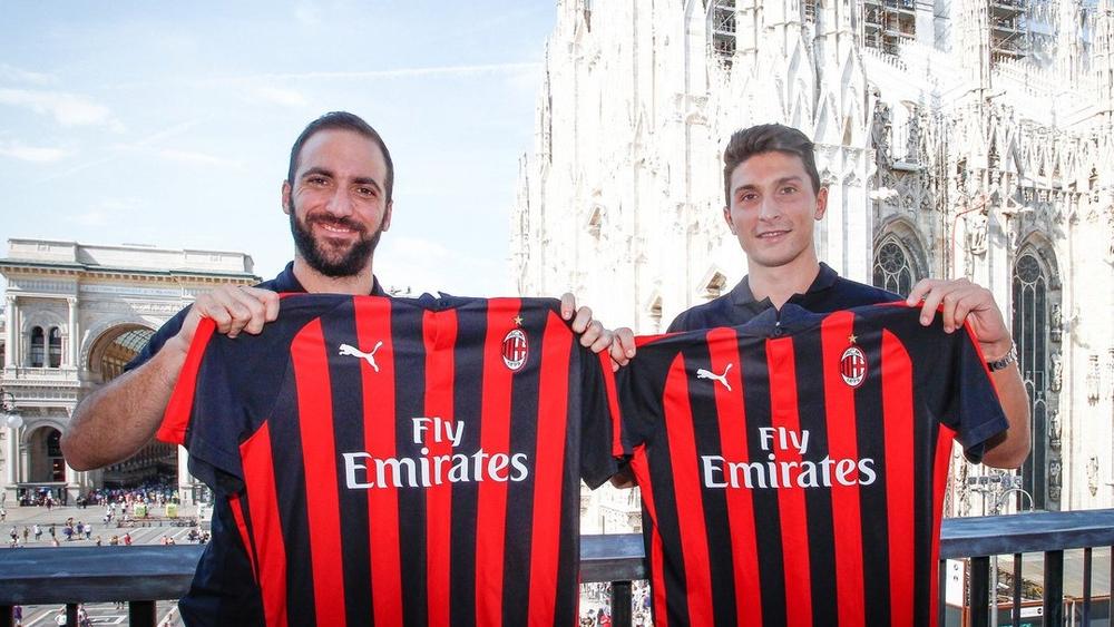 هيغواين: "لست نادماً على عدم مجاورة رونالدو"