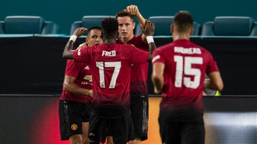 قلق في مانشستر يونايتد بسبب قلة الصفقات