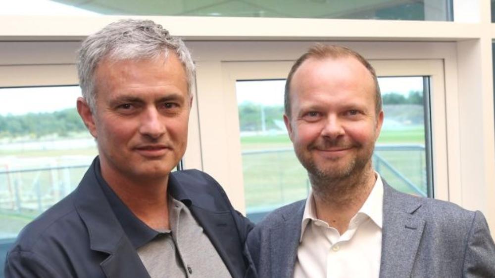 مورينيو: لا مشاكل بيني وبين إد وودوارد