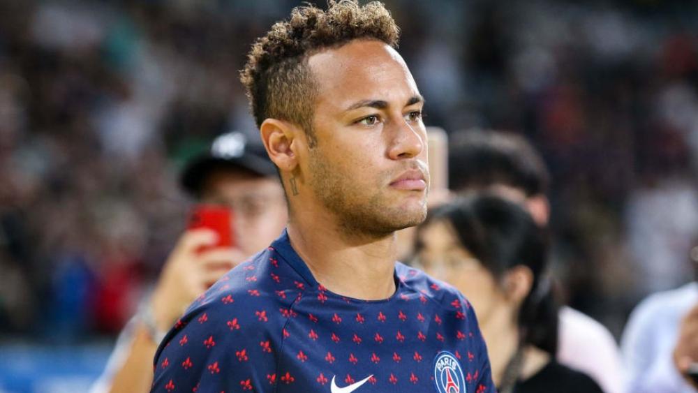 كيف نجح توخيل بإقناع نيمار بالبقاء في باريس؟