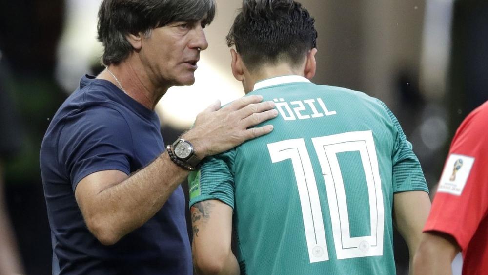 الكشف عن اللاعب الذي سيرتدي "10" في ألمانيا بعد اعتزال أوزيل