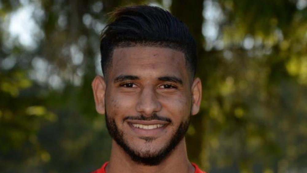 أيت بناصر رسمي مع موناكو في لقاء مارسيليا