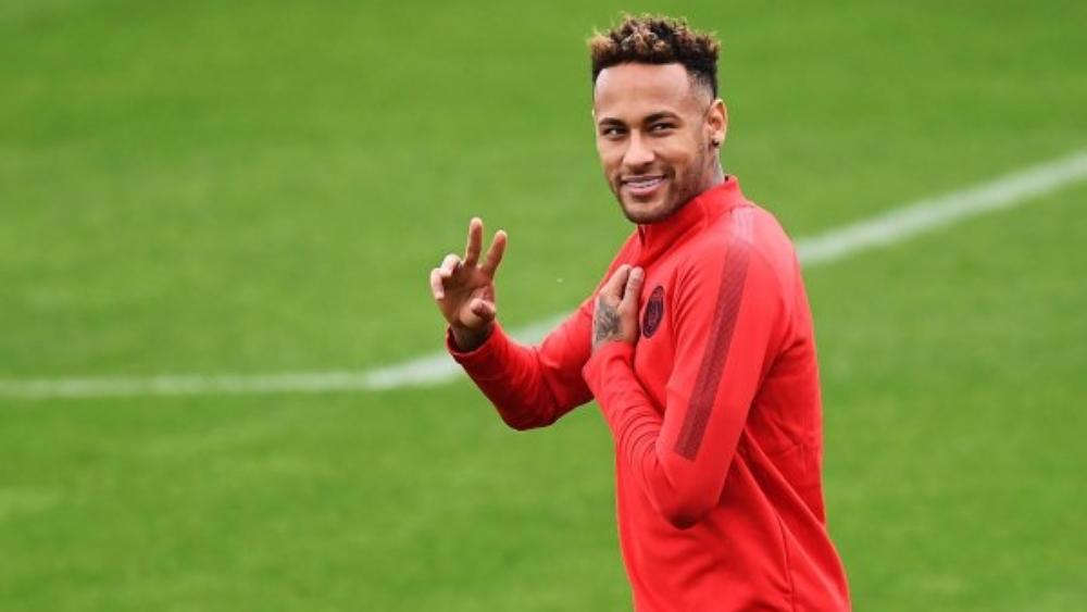 مدرب سان جيرمان: "نيمار غاب عن لقاء الأمس بسبب قلة النَّوم"