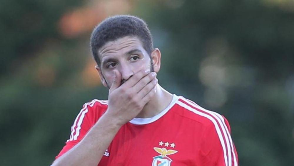 "إجازة مفتوحة" لتاعرابت يقضيها في الاستجْمَام