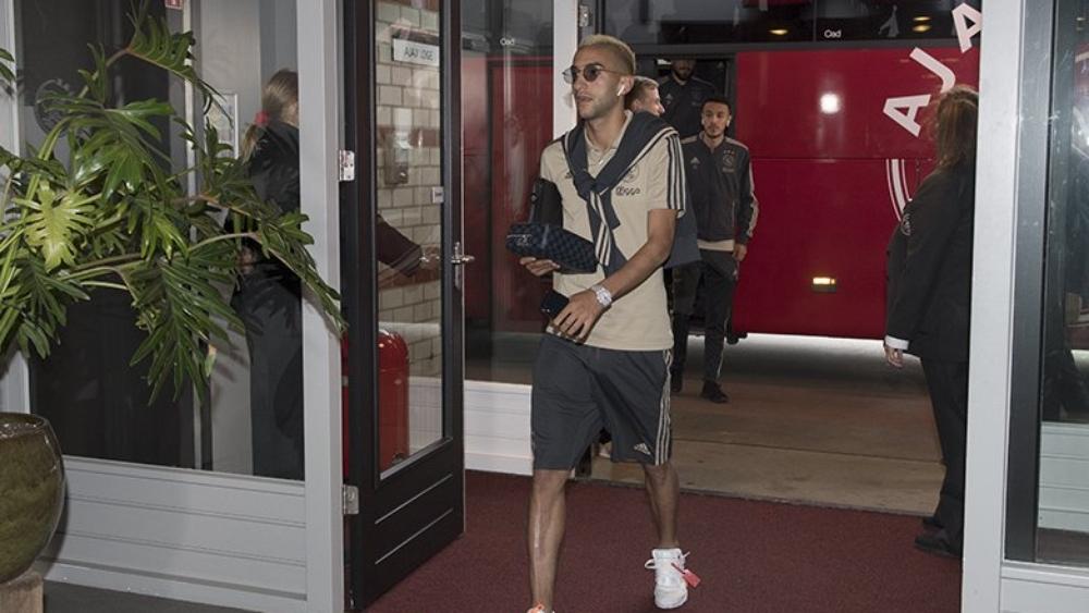 زياش ومزراوي أساسيان في لقاء أيك أثينا بدوري الأبطال