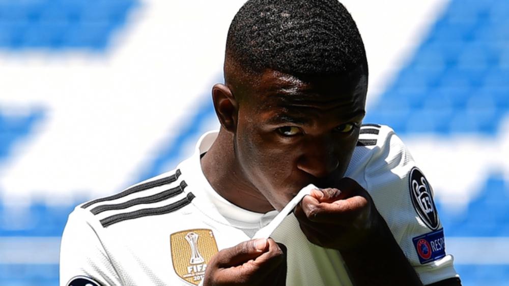 هل يحصل فينيسيوس على فرصته مع ريال مدريد؟